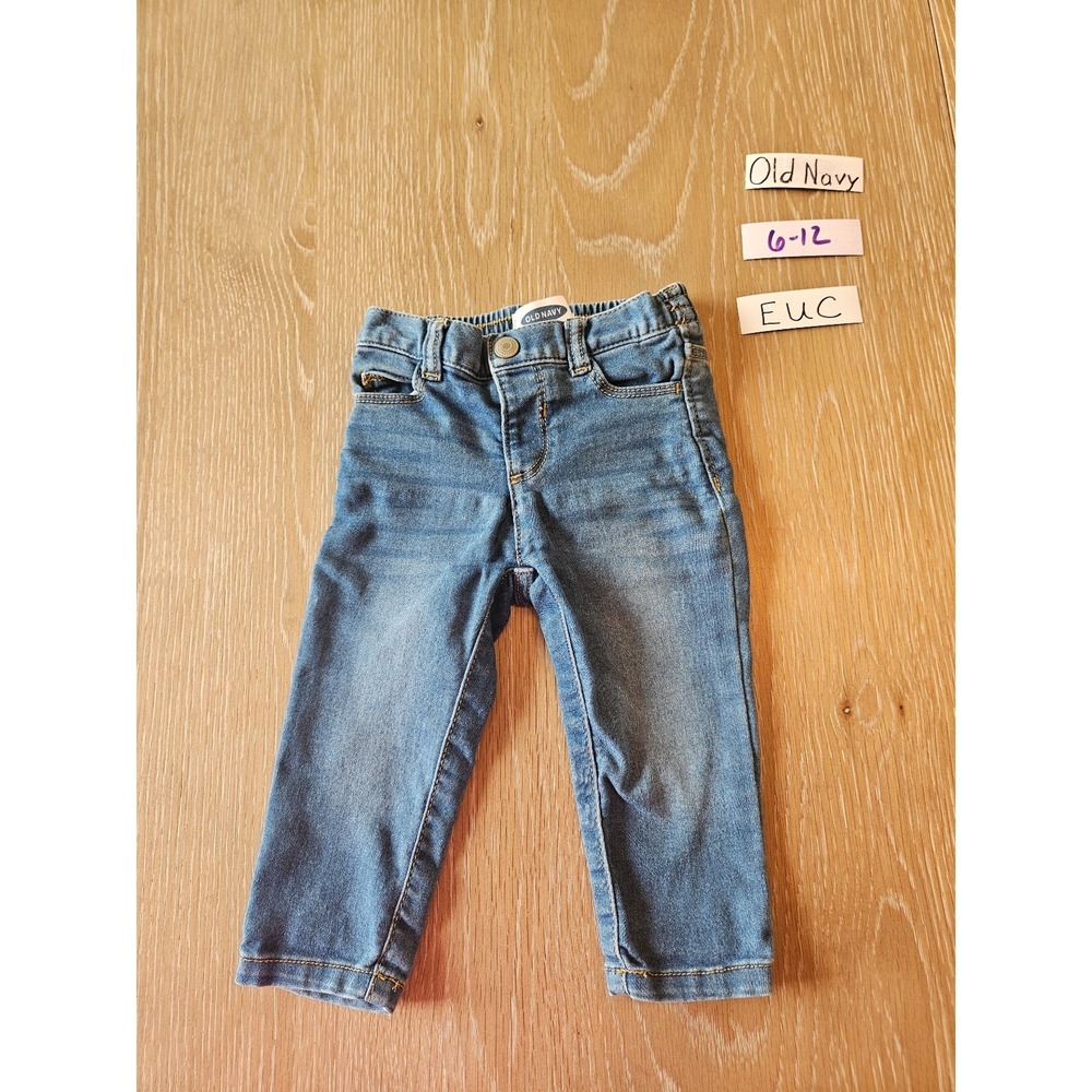 Old navy baby boy‎ jeans 6-12 mos